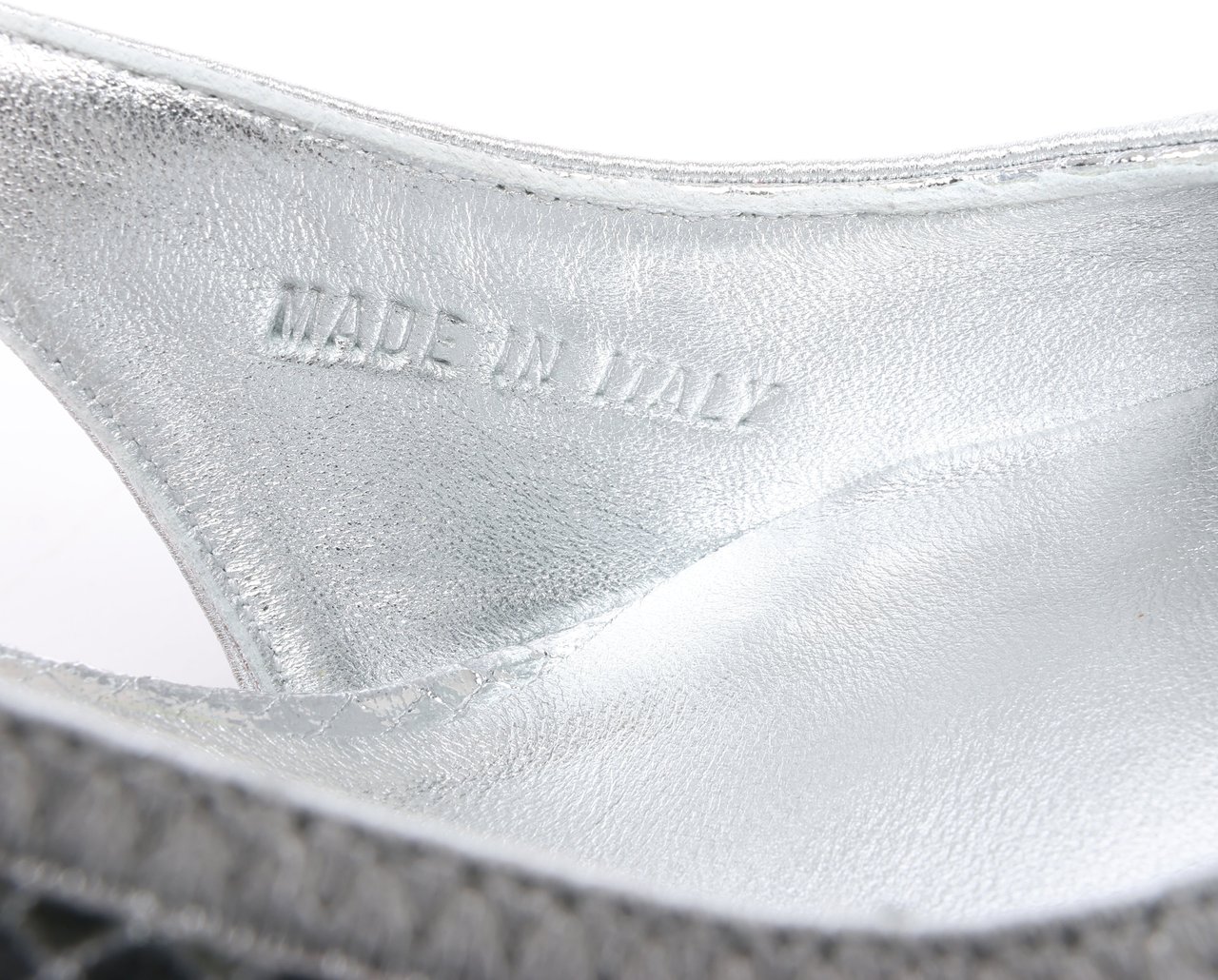 Diesel Diesel D-Venus Patent Embossed Slingback Heels in Silver, Size 37 EU Zilver