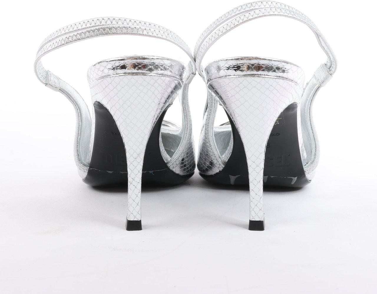 Diesel Diesel D-Venus Patent Embossed Slingback Heels in Silver, Size 37 EU Zilver