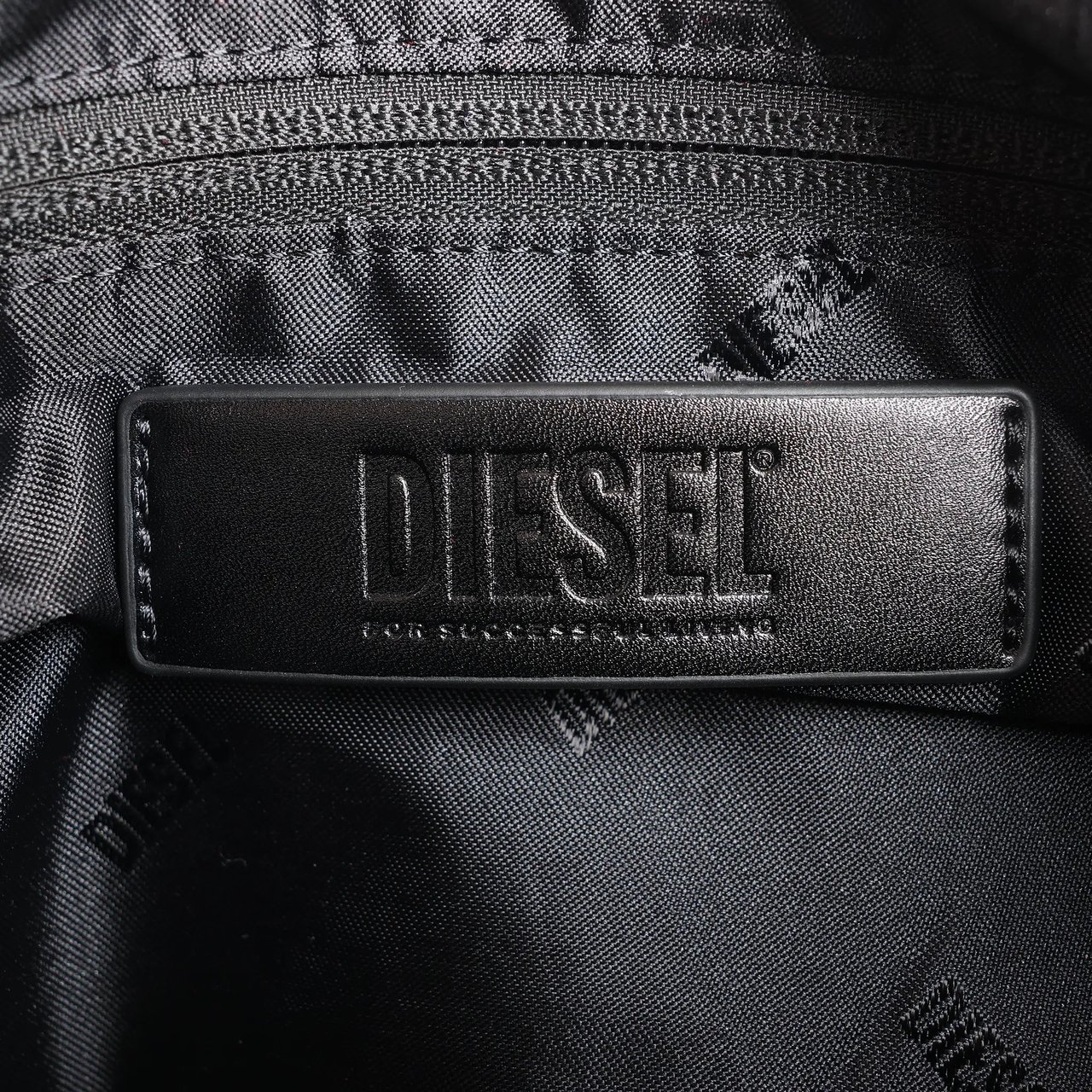 Diesel Multi-Pkts Multipocket Washed Denim Crossbody bag in Gray Grijs