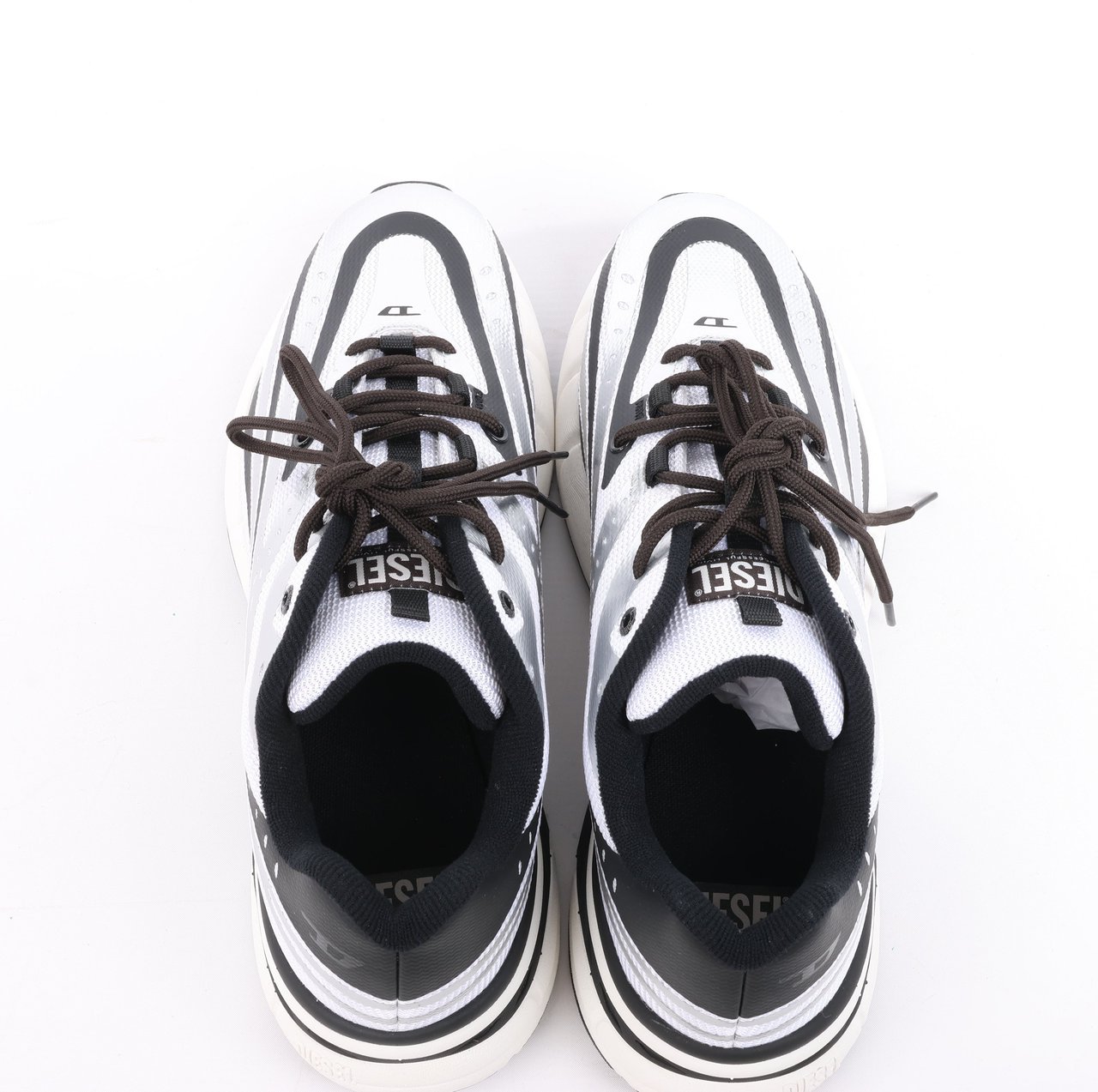 Diesel D-Airspeed Low-Striped Sneakers in Coated Ripstop in Silver, Size 43 EU Grijs
