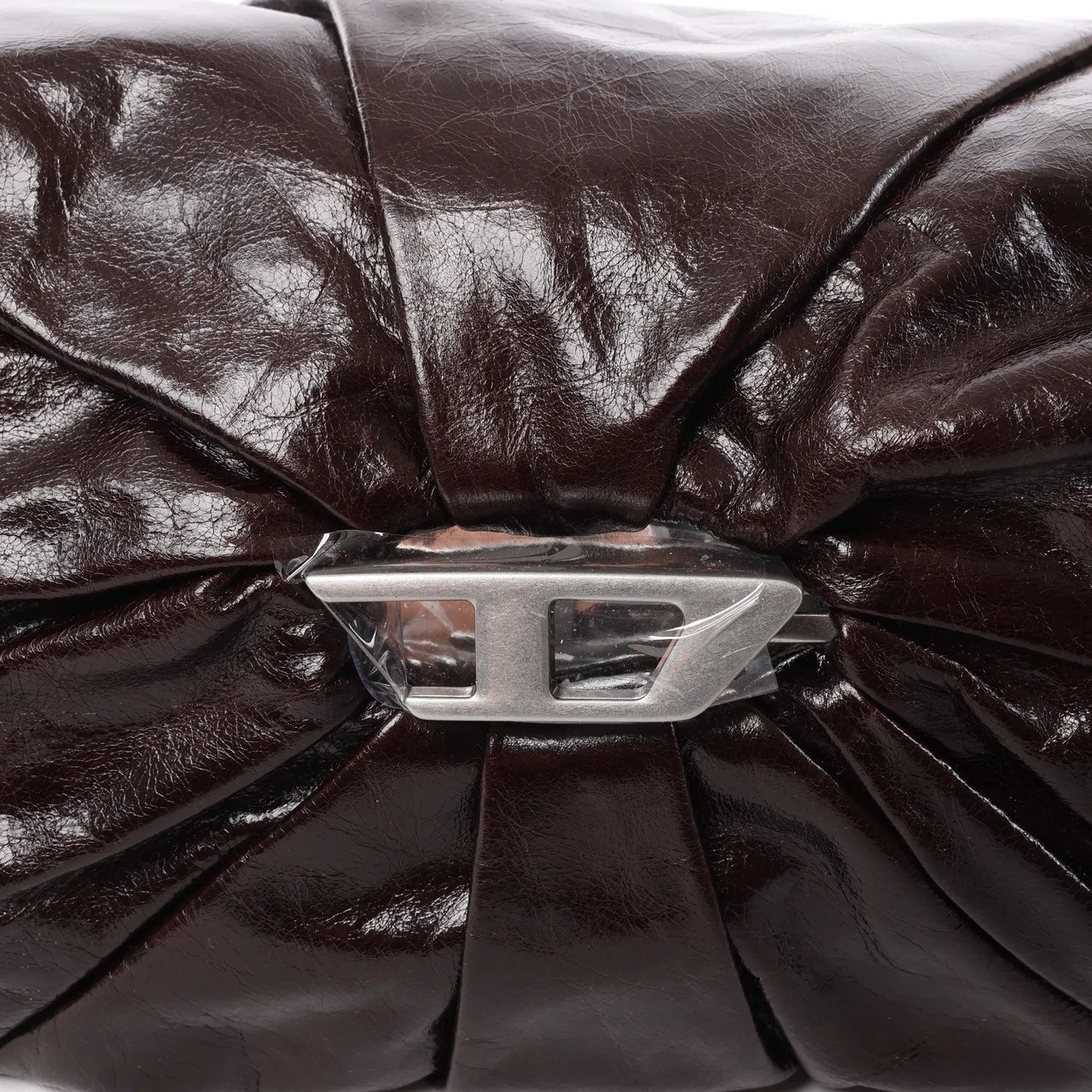 Diesel Scrunch-D Leather Shoulder Bag in Burgundy Maroon