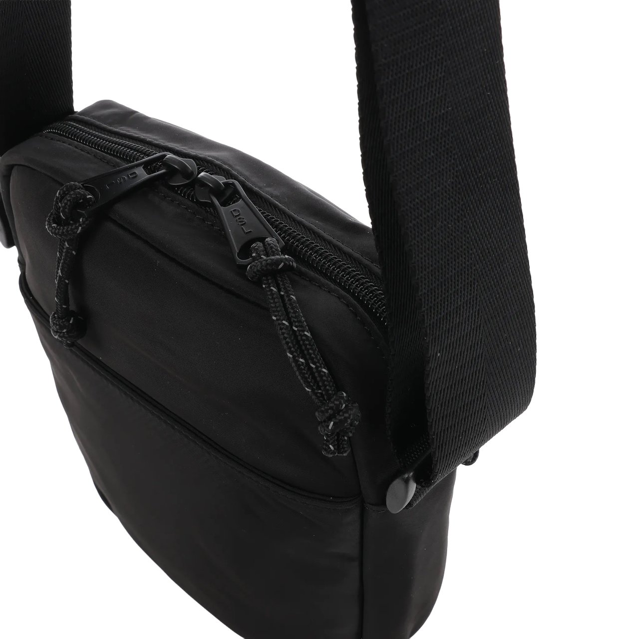 Diesel D-Pack Nylon Crossbody Bag in Black Zwart
