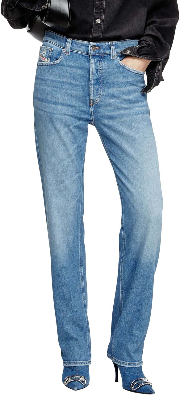 Diesel 1988 D Ark L.30 Jeans Blauw