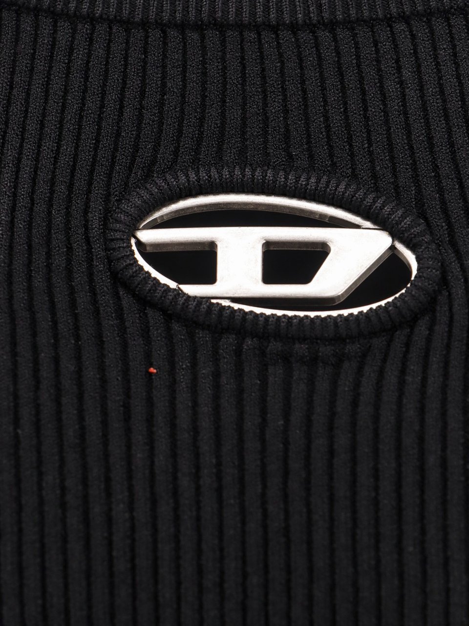 Diesel Top in viscose yarn from responsibly managed forests Zwart