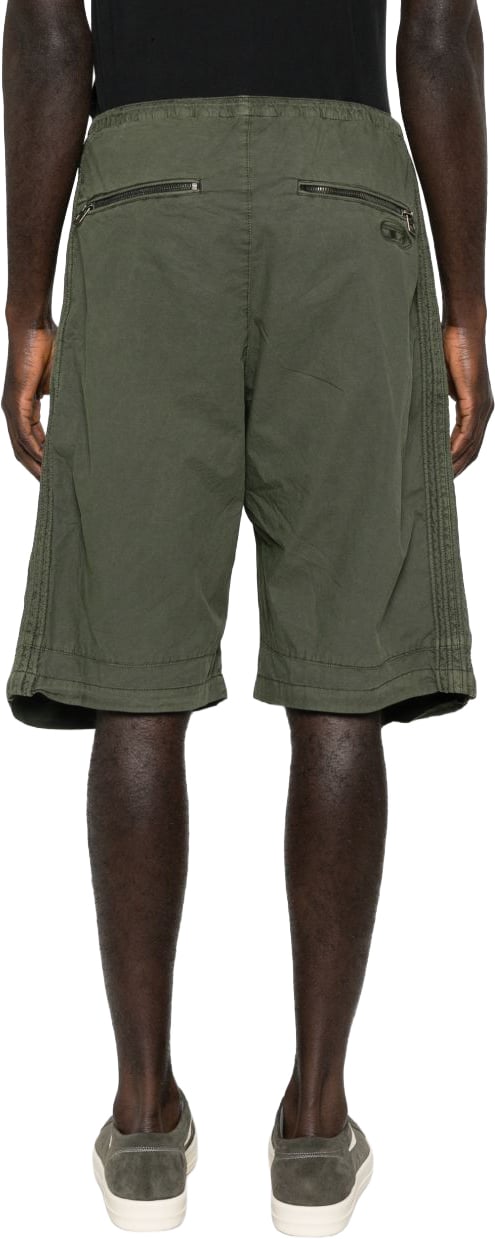 Diesel Relaxed Fit Shorts in Smooth Silk-Nylon Blend Groen