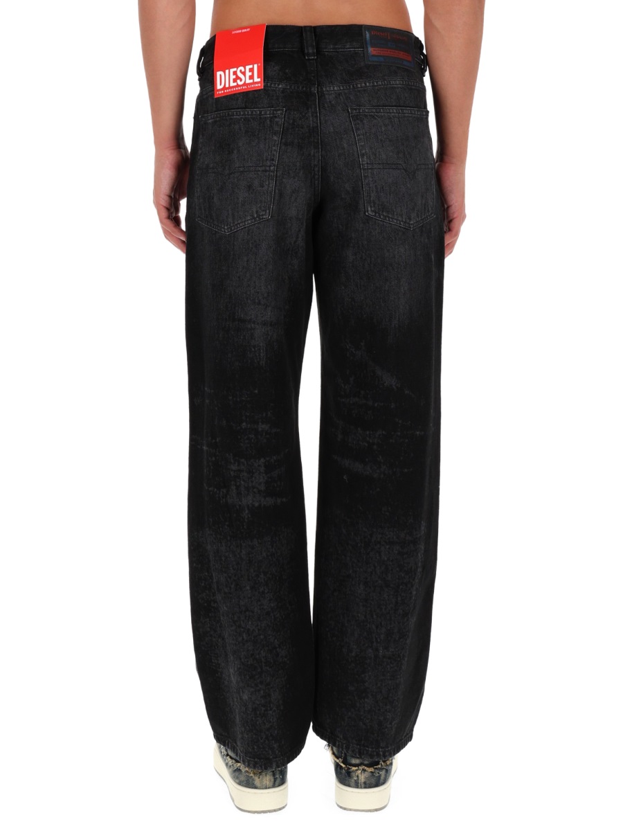 Diesel 2001 D-Macro-Fsh Wide-Leg Jeans Zwart