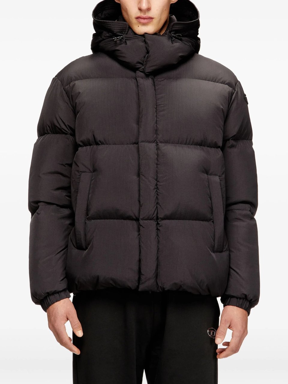 Diesel Quilted Black Puffer Jacket With Detachable Hood And Concealed Zipper Zwart