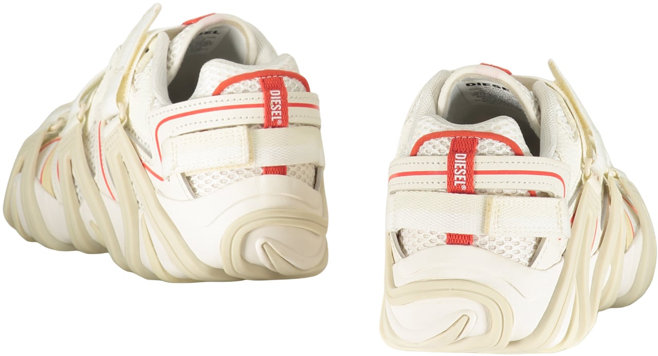 Diesel Beige low top sneakers Wit