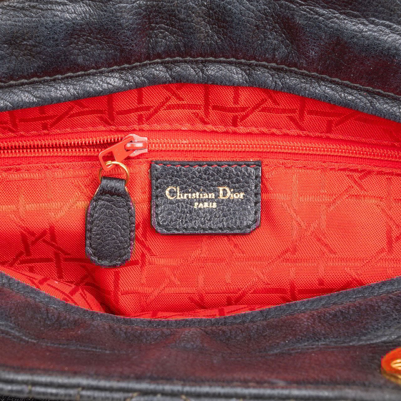 Dior Christian Dior Quilted Caviar Leather Lady Dior Handbag Zwart