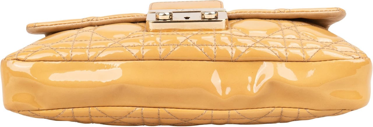 Dior Dior Patent Leather Cannage New Lock Flap Crossbody Bag Geel