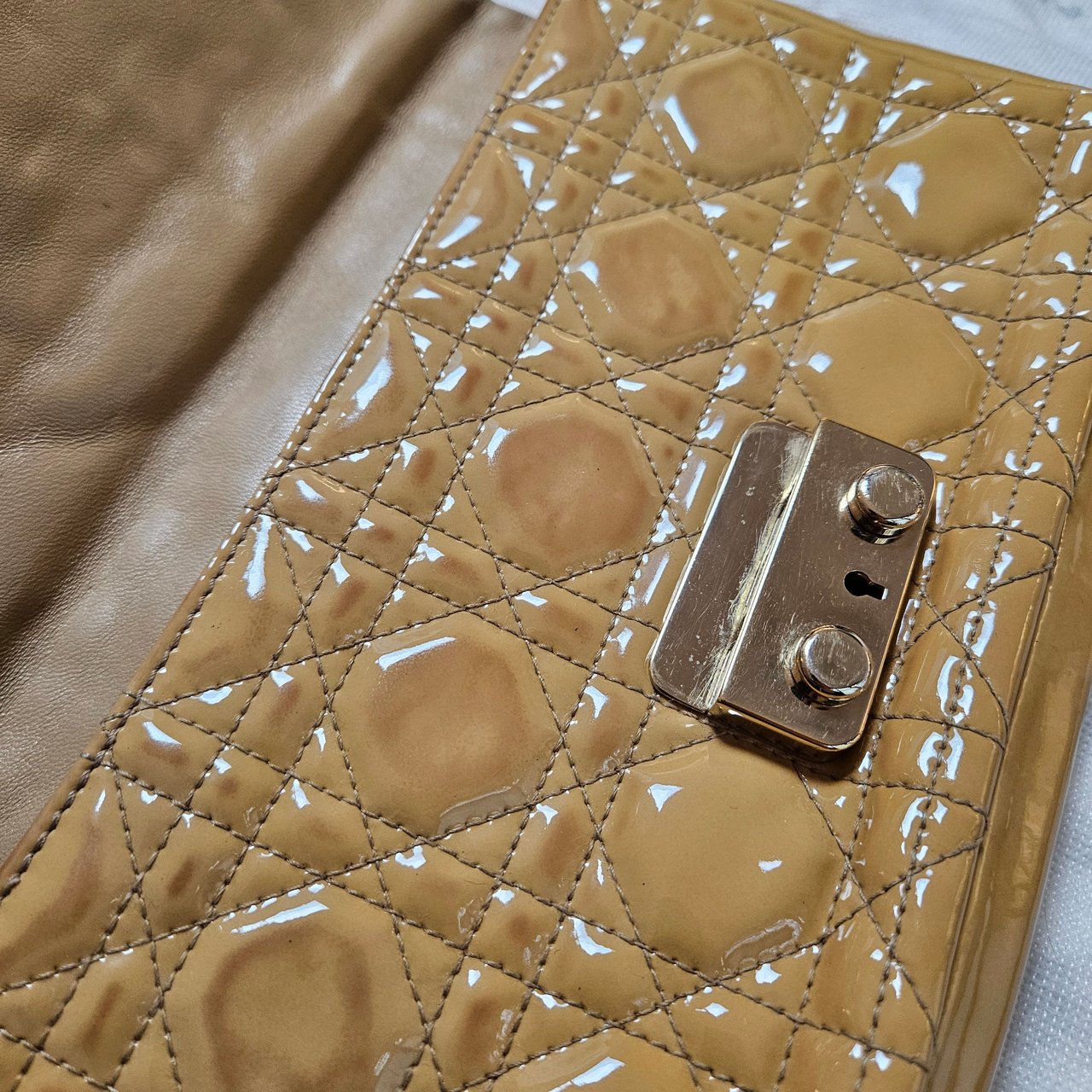 Dior Dior Patent Leather Cannage New Lock Flap Crossbody Bag Geel