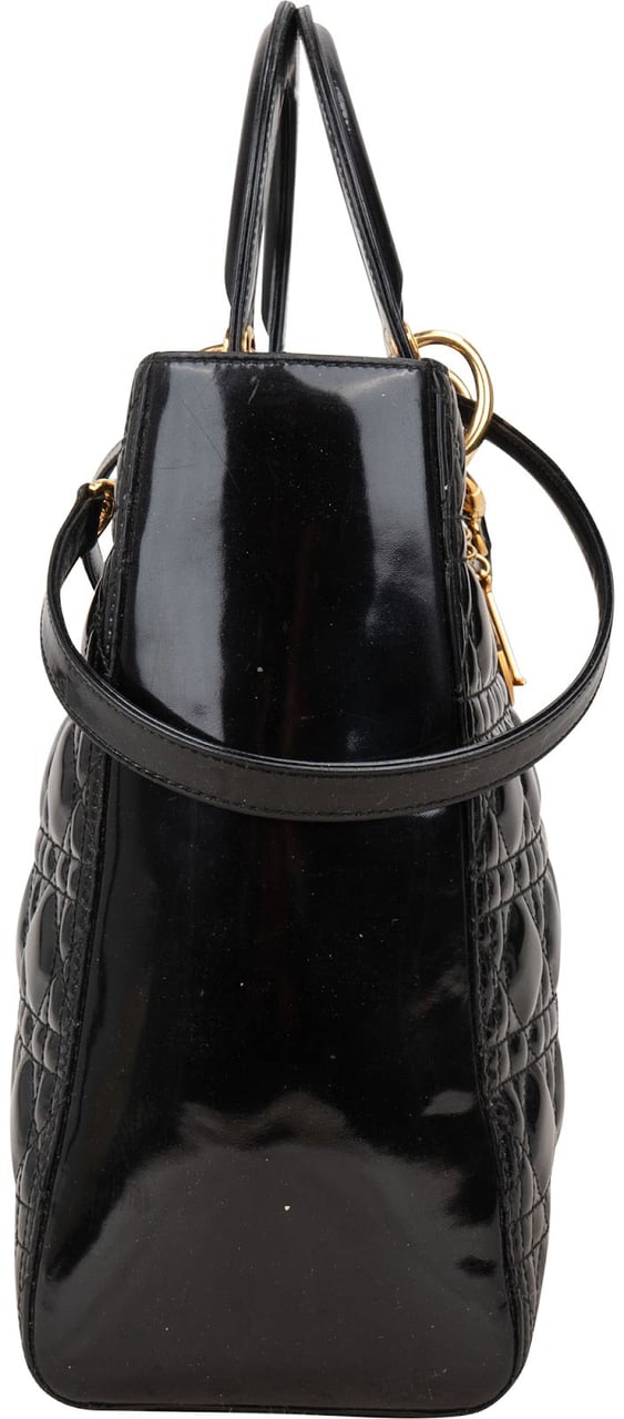 Dior Christian Dior Quilted Patent Leather Lady Dior Handbag Zwart