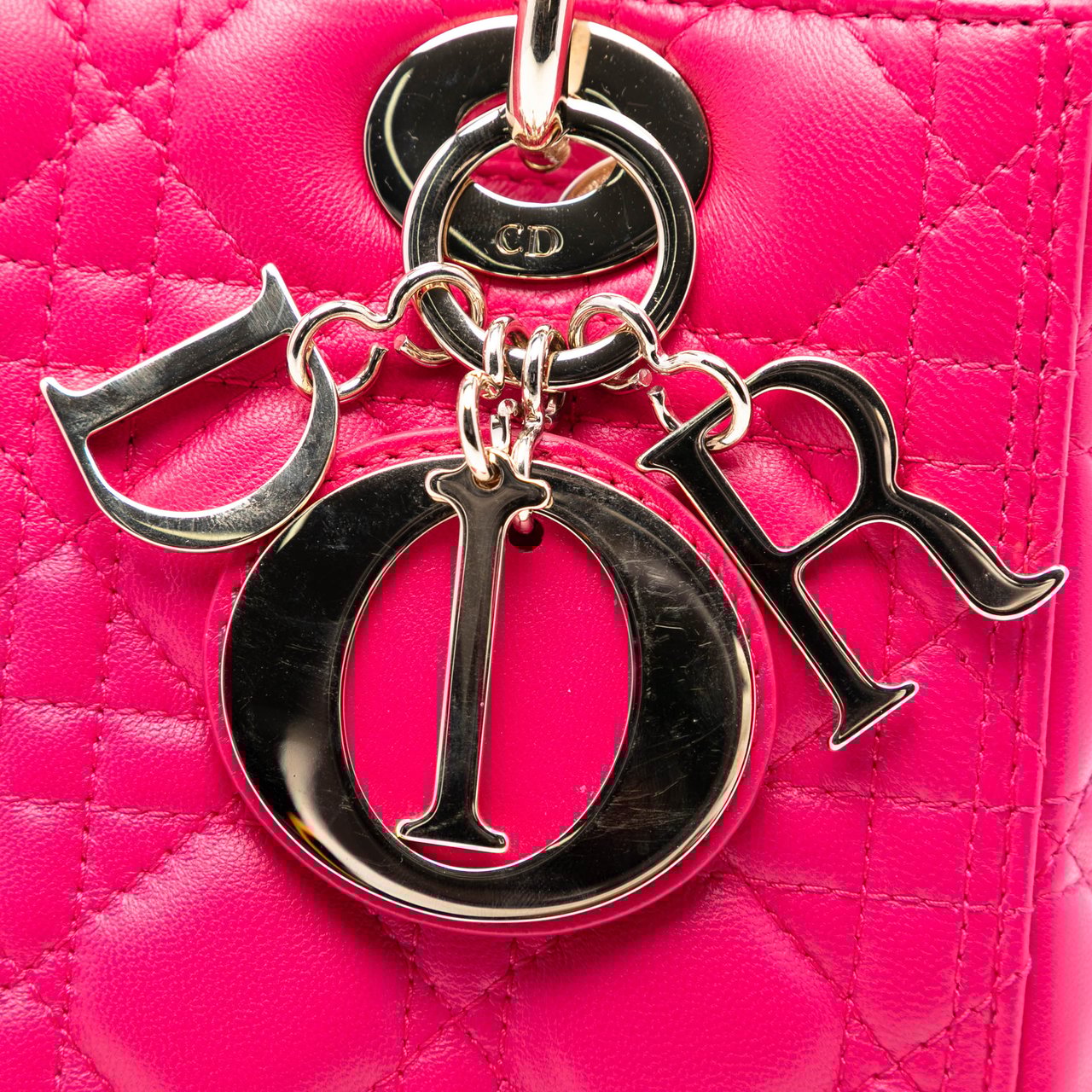 Dior Medium Lambskin Cannage Lady Dior Roze