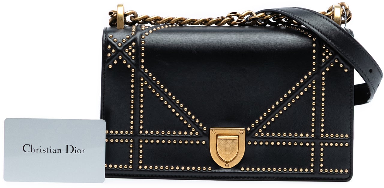 Dior Small Lambskin Studded Diorama Flap Zwart