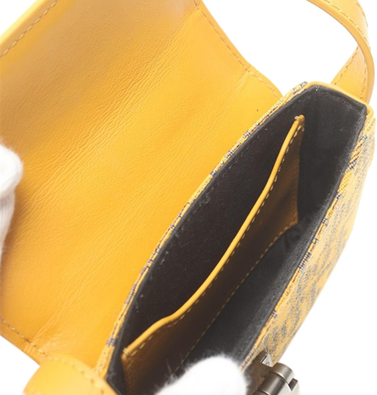 Dior Nano Oblique Lock Pouch Crossbody Geel