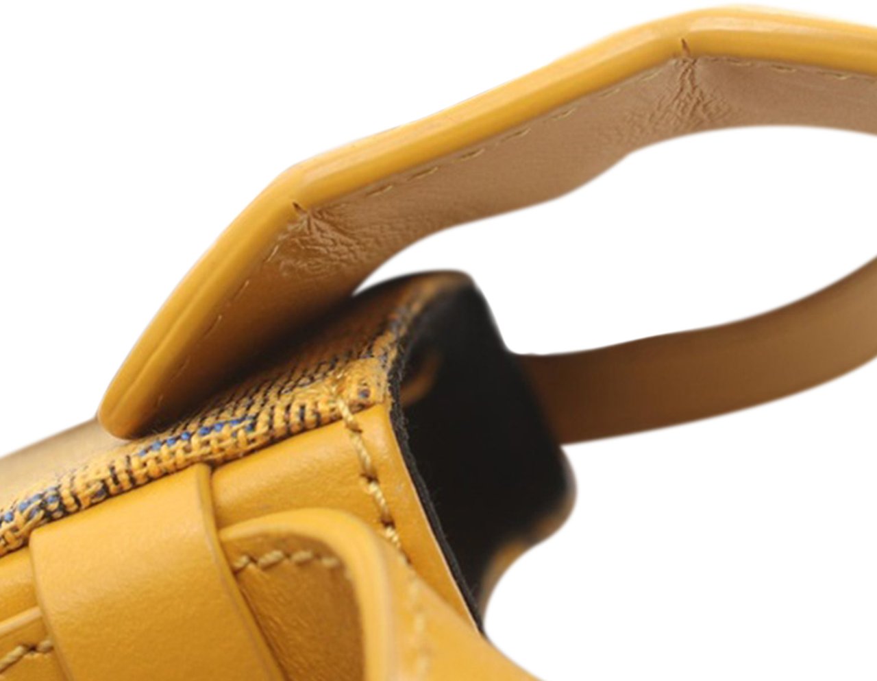 Dior Nano Oblique Lock Pouch Crossbody Geel