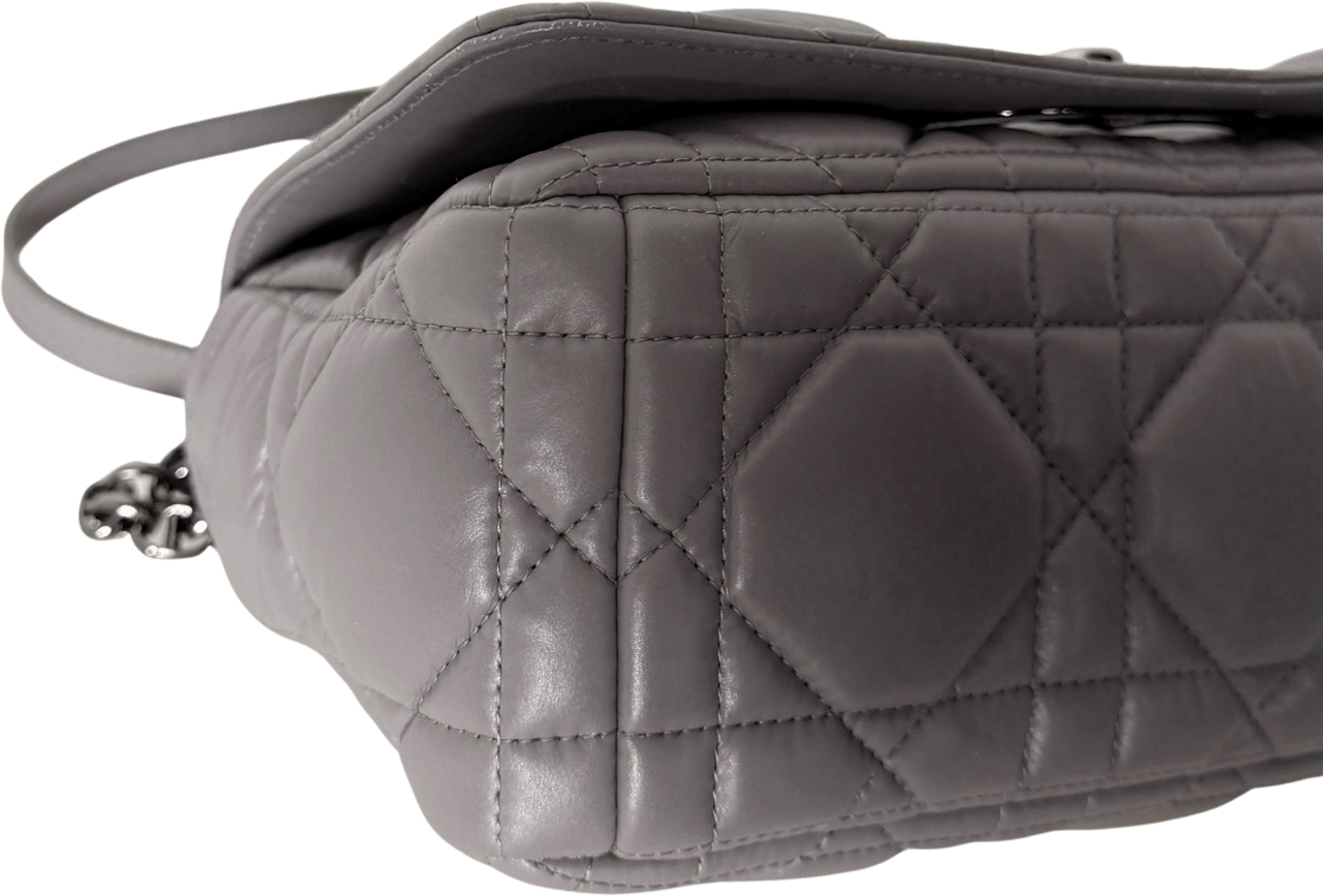 Dior Dior Medium Check Bag Dark Grey / very good Grijs