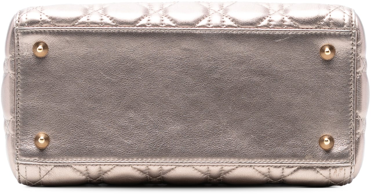 Dior Medium Metallic Lambskin Cannage Lady Dior Goud