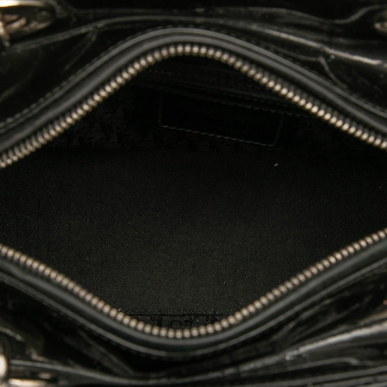 Dior Medium Patent Cannage Lady Dior Zwart