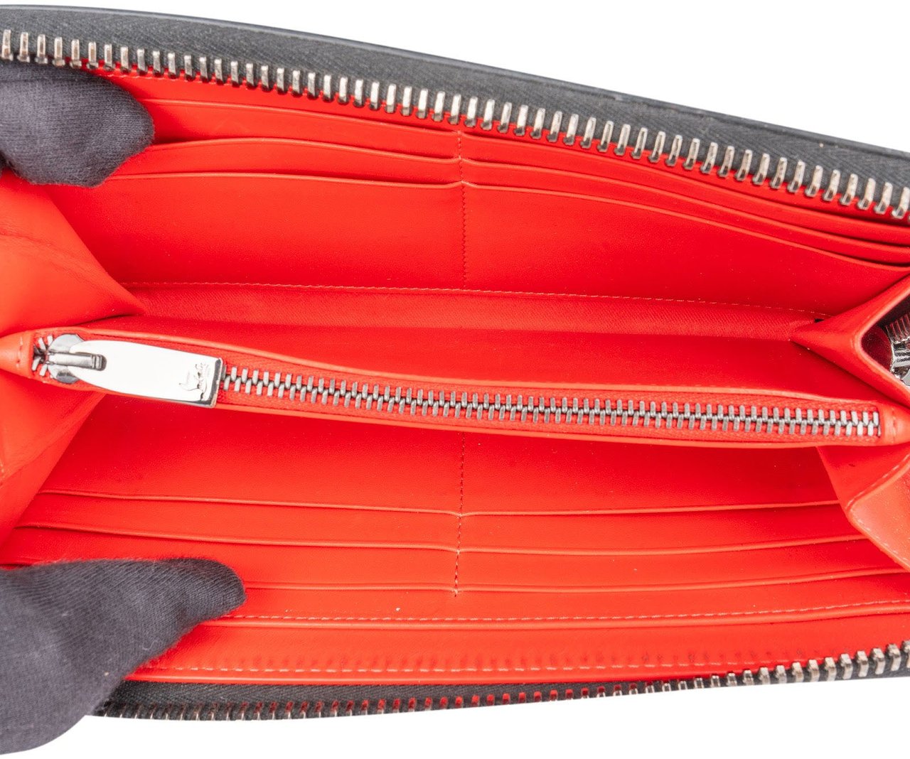 Dior Christian Louboutin Panettone Spikes Zip Around Wallet Zwart