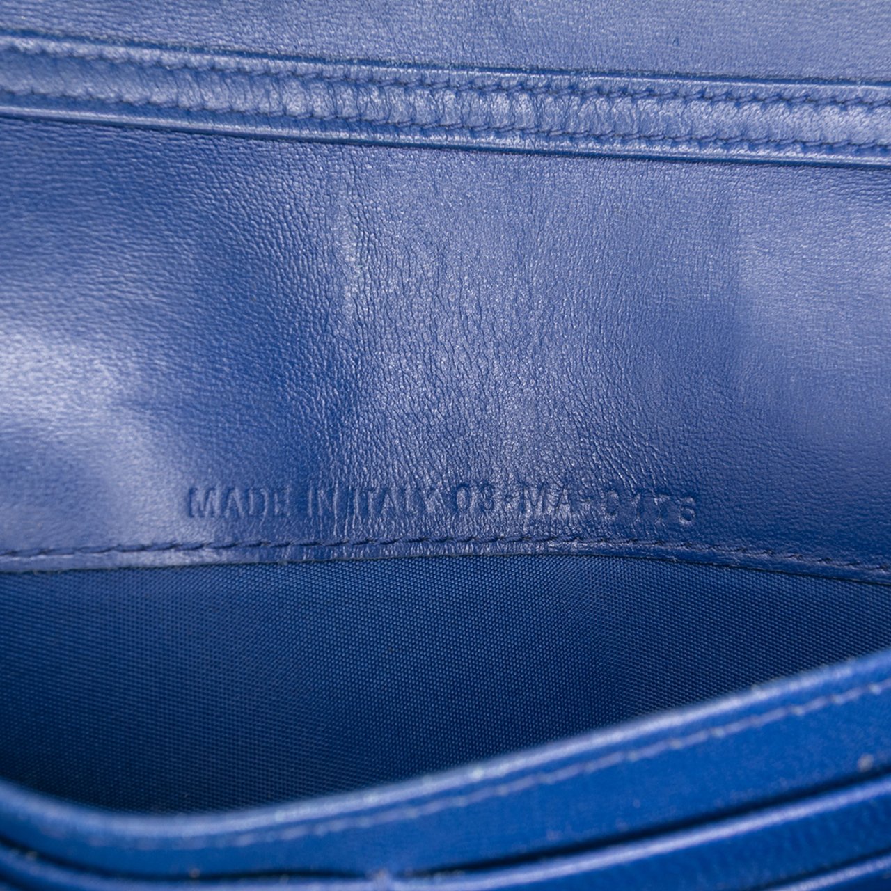 Dior Grained Calfskin Diorama Croisiere Wallet on Chain Blauw