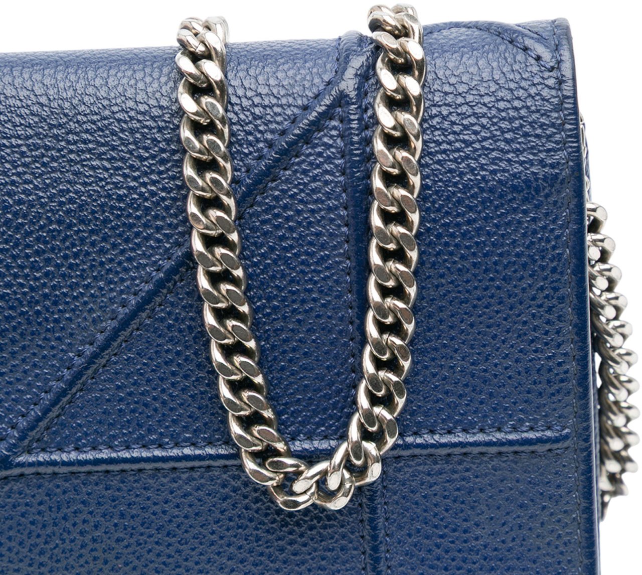 Dior Grained Calfskin Diorama Croisiere Wallet on Chain Blauw