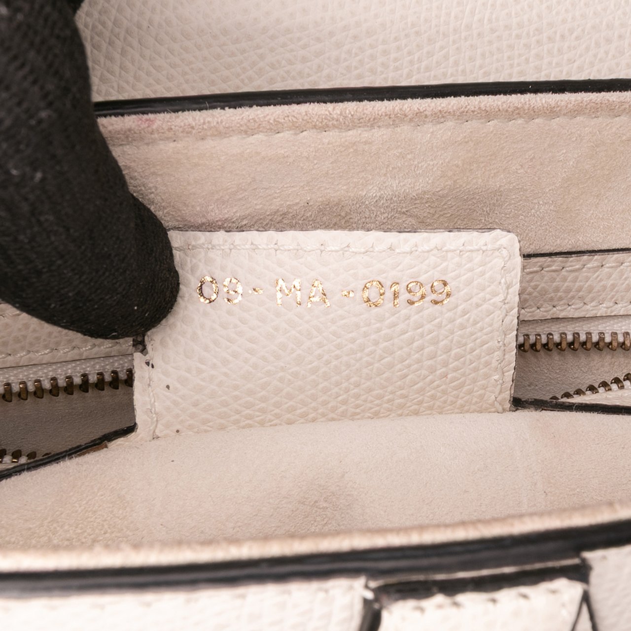 Dior Grained Calfskin Saddle Bag Wit
