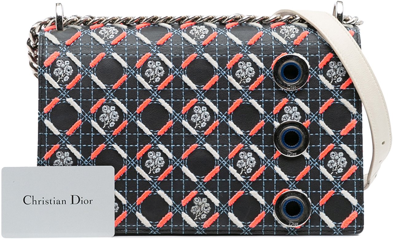 Dior Medium Calfskin Cannage Tufted Diorama Flap Zwart