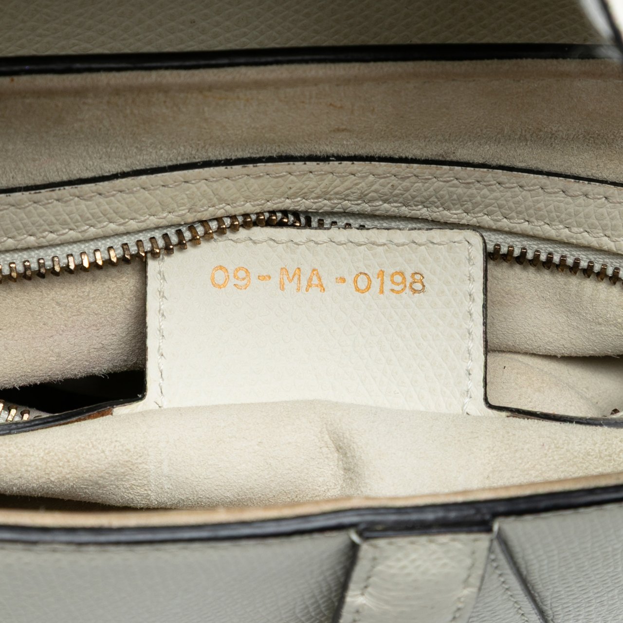 Dior Grained Calfskin Saddle Bag Wit