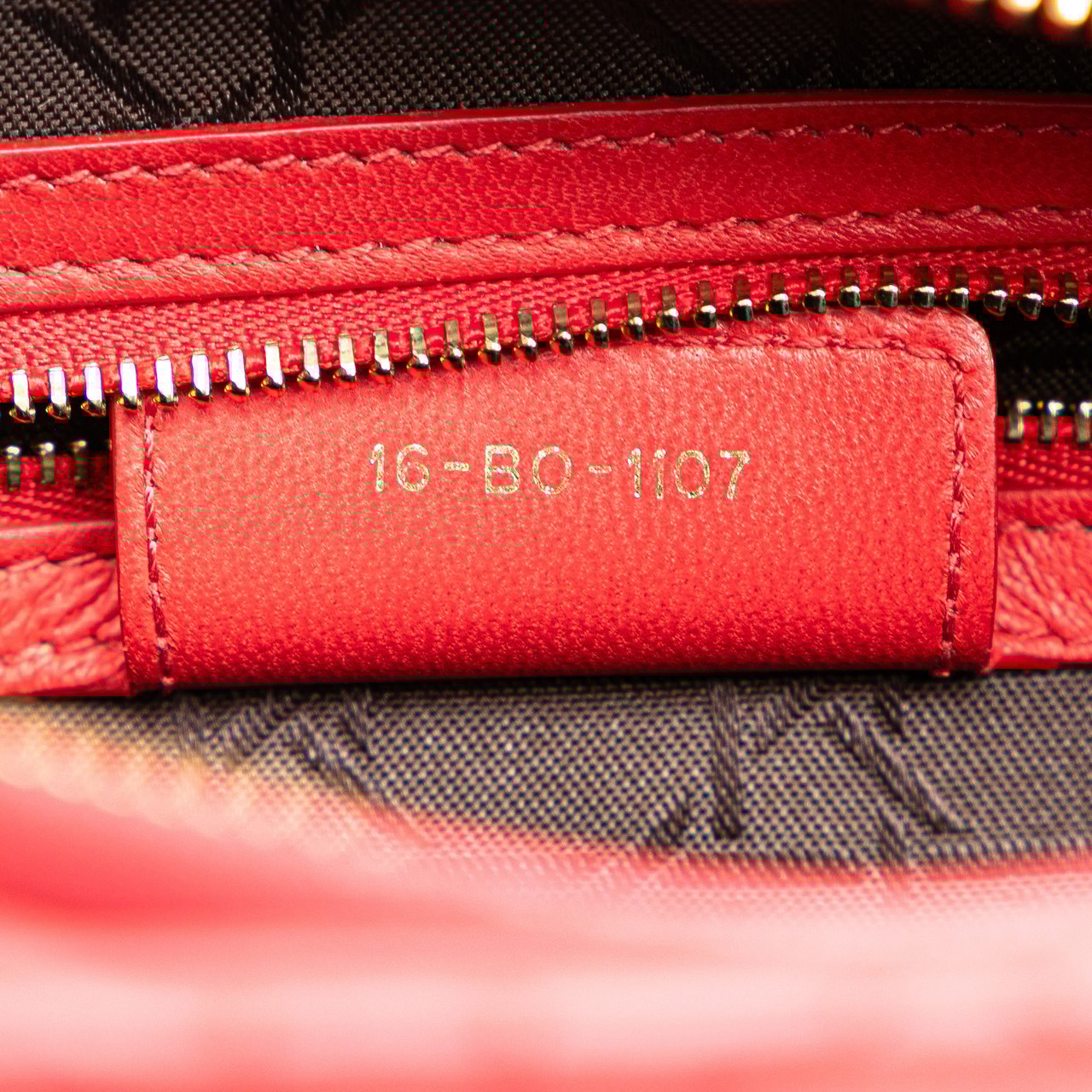 Dior Medium Lambskin Cannage Lady Dior Rood