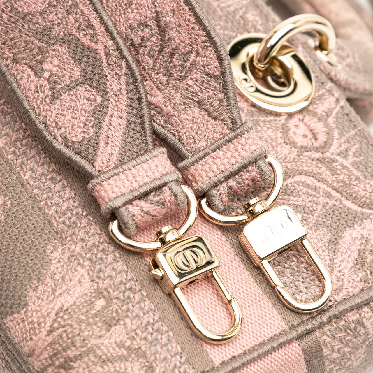 Dior Medium Canvas Embroidered Toile De Jouy Lady D Joy Satchel Roze