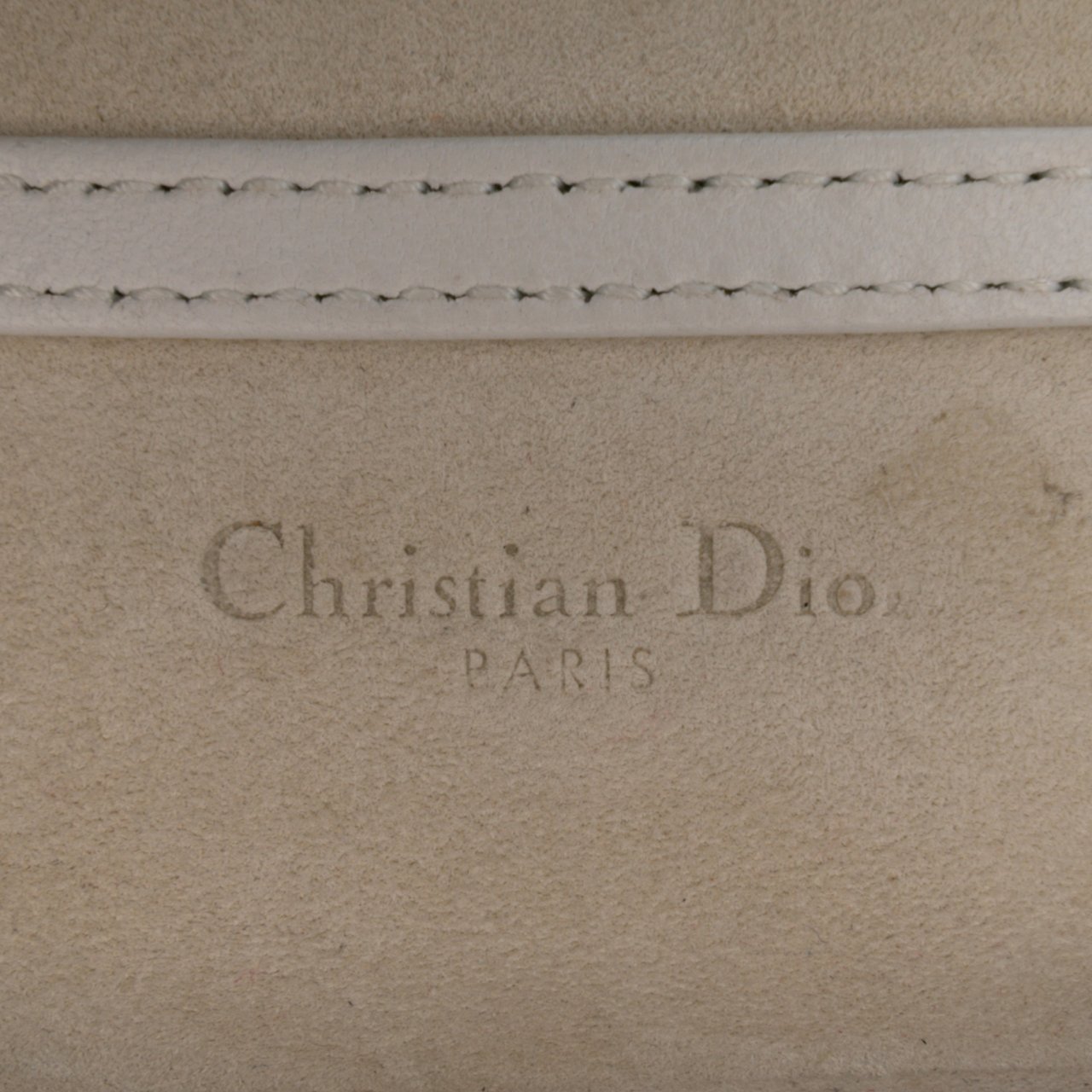 Dior Metallic Studded Calfskin Vertical Diorama Zilver