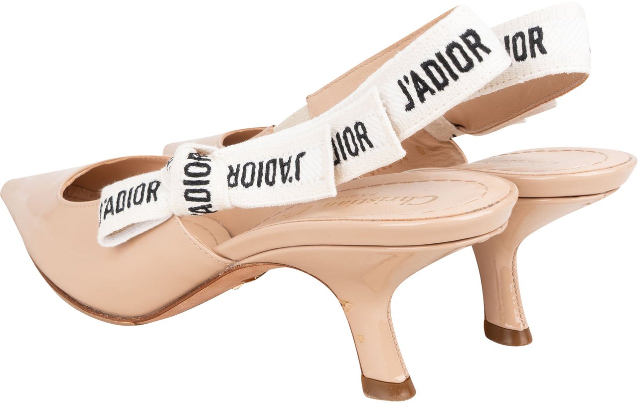 Dior Christian Dior Nude Patent Leather Slingback Heels (34) Roze