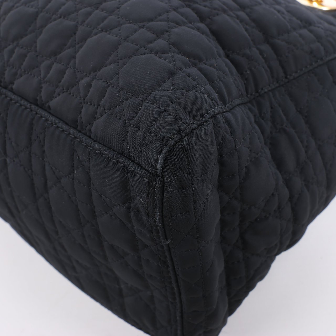 Dior Dior Lady Dior Cannage Nylon Handbag in Black Zwart