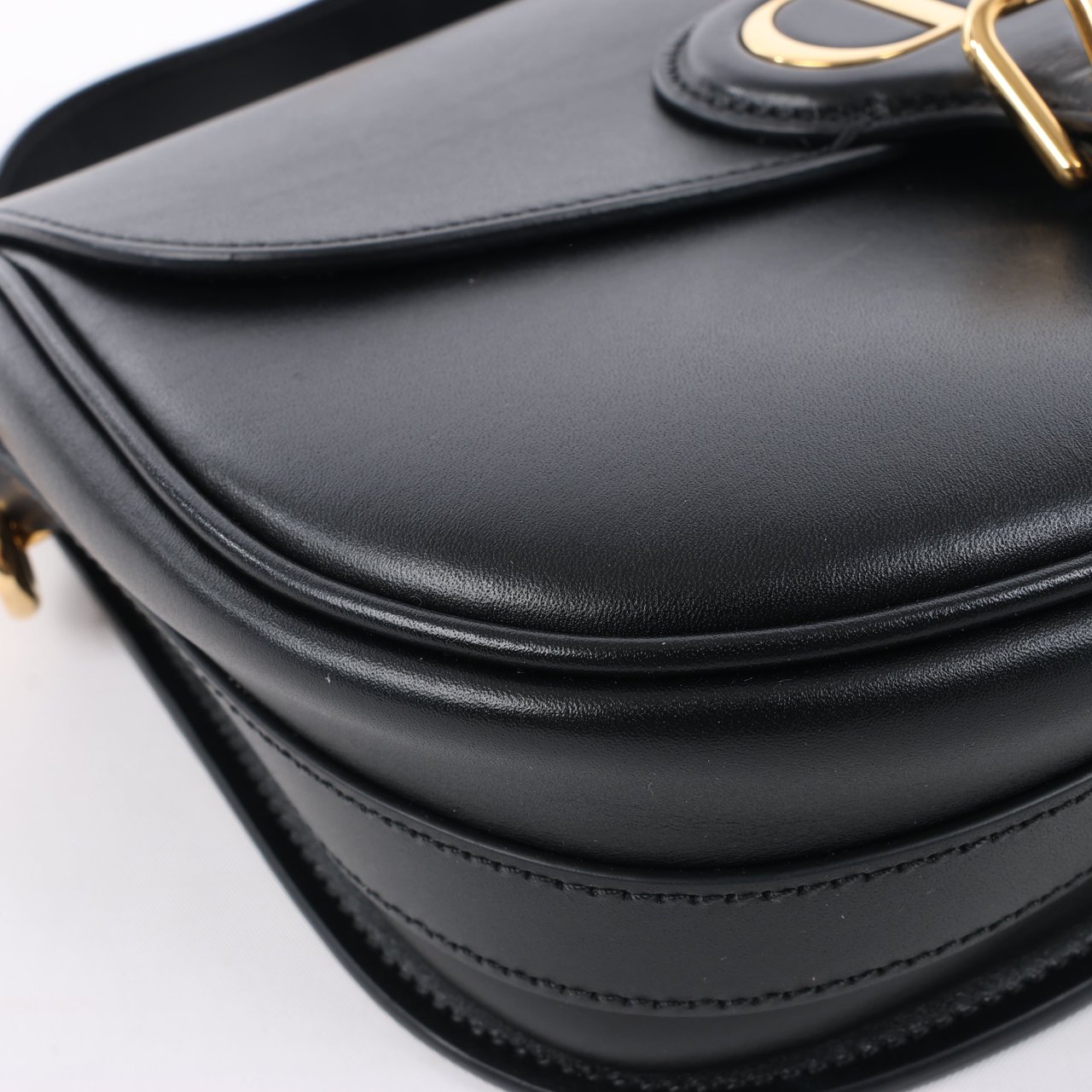 Dior Dior Bobby Medium Calfskin Flap Shoulder Bag in Black Zwart