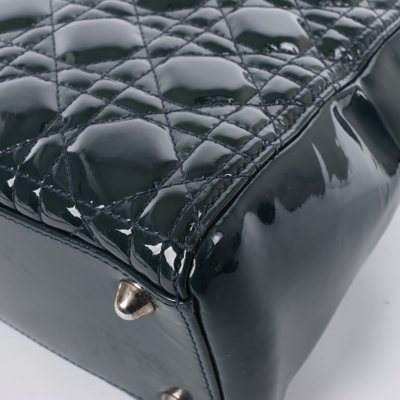 Dior Dior Lady Dior Large Cannage Patent Leather 2Way Handbag in Green Groen