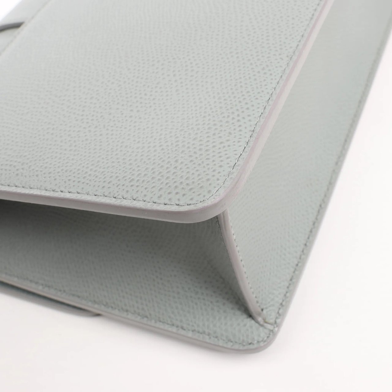 Dior Dior Montaigne 30 Leather Shoulder bag in Gray Grijs