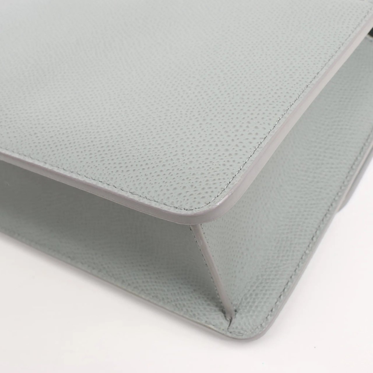 Dior Dior Montaigne 30 Leather Shoulder bag in Gray Grijs