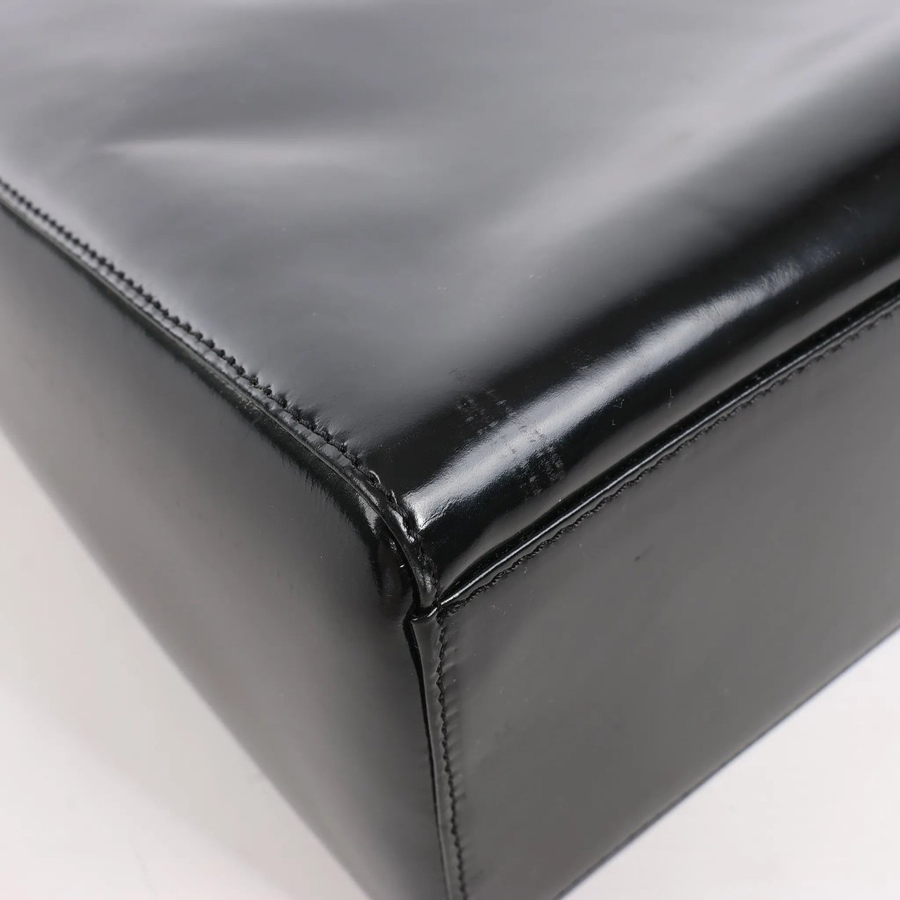 Dior Dior Lady Dior Large Patent Leather 2Way Handbag in Black Zwart