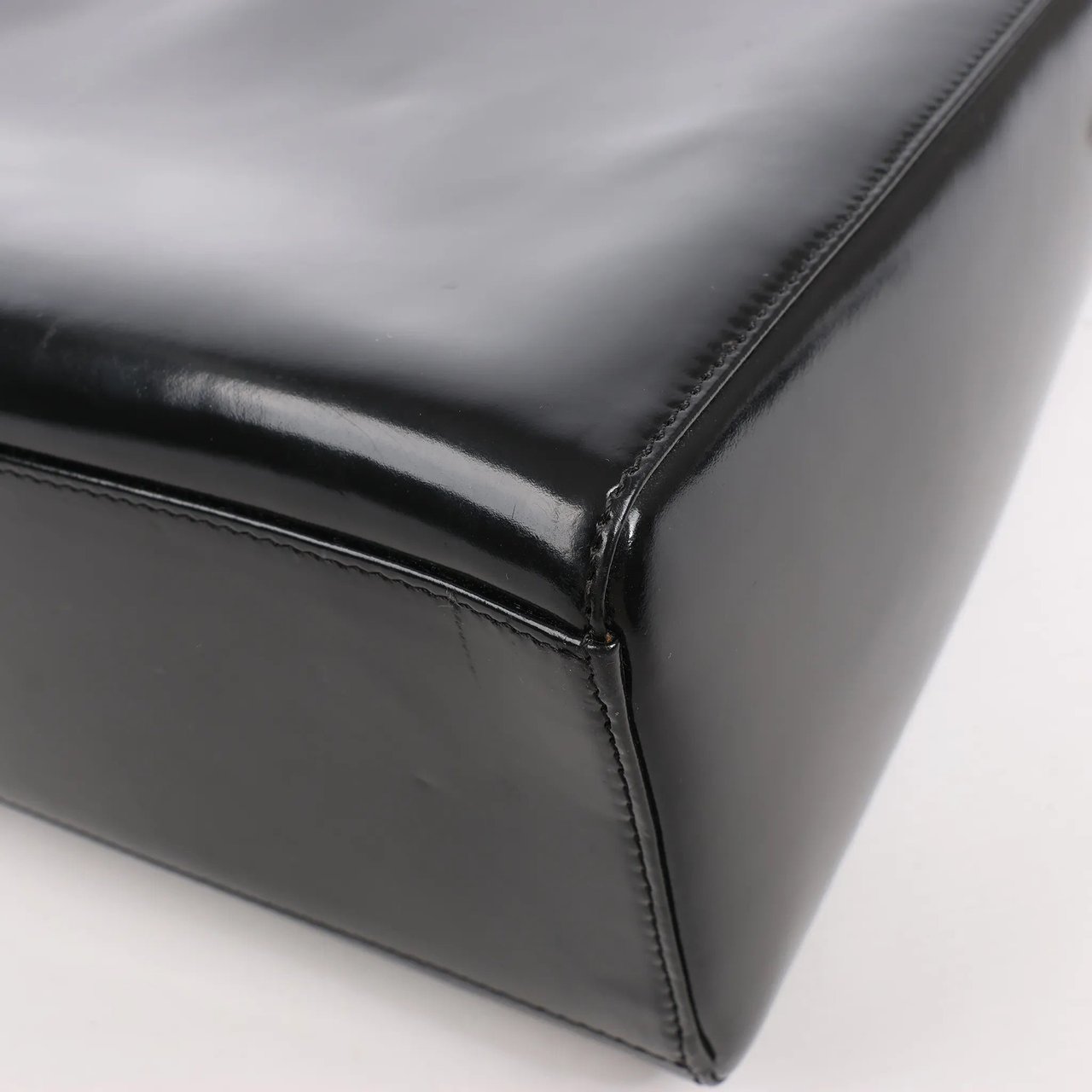 Dior Dior Lady Dior Large Patent Leather 2Way Handbag in Black Zwart