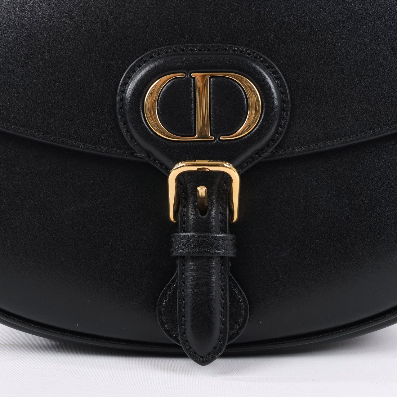 Dior Dior Bobby Medium Calfskin Flap Shoulder Bag in Black Zwart