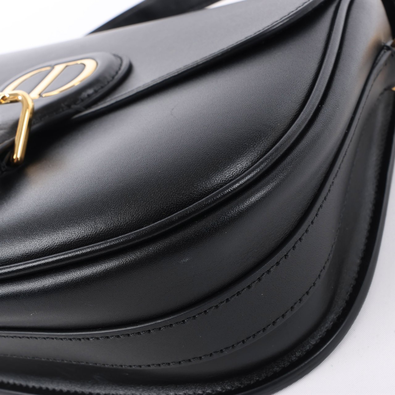 Dior Dior Bobby Medium Calfskin Flap Shoulder Bag in Black Zwart