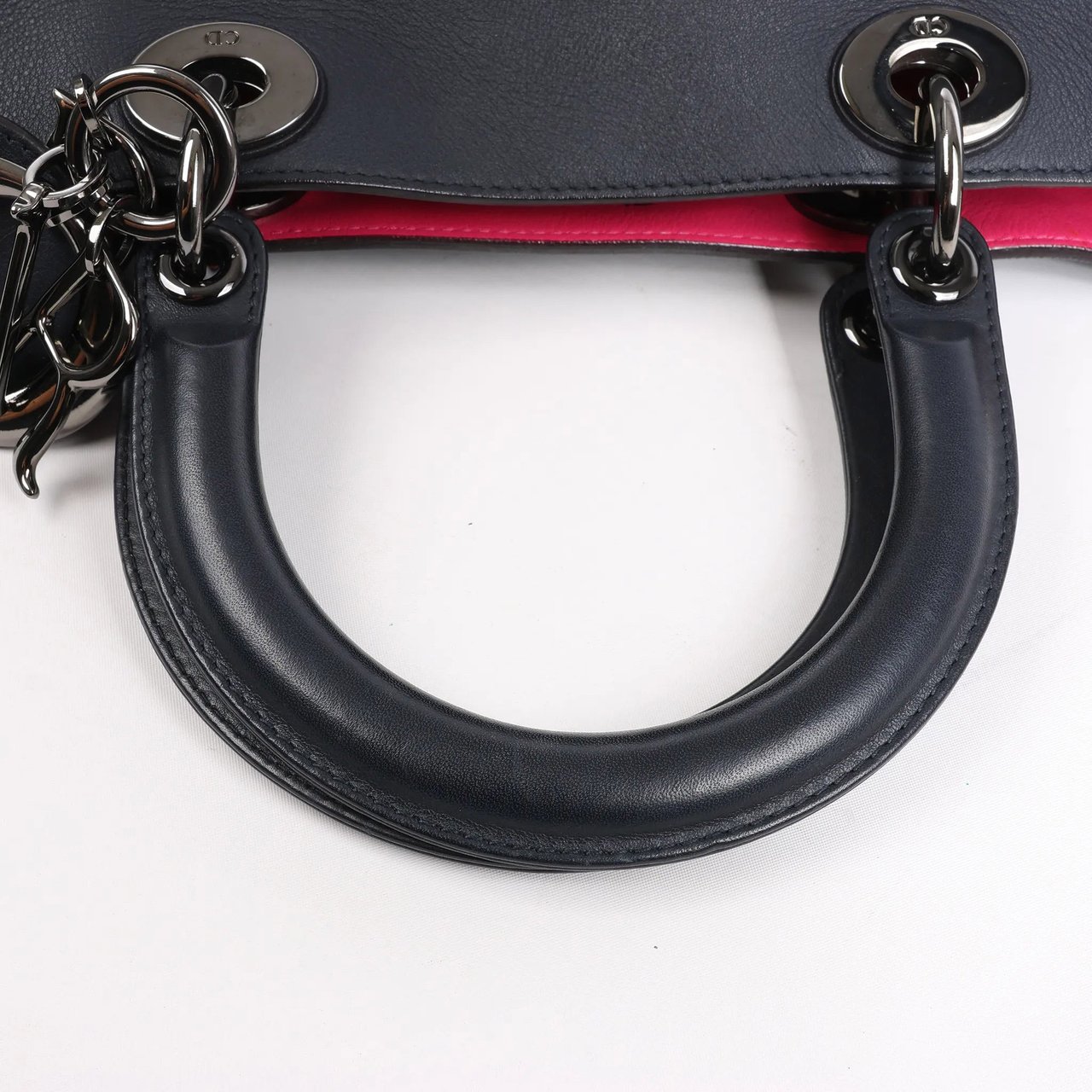 Dior Dior Diorissimo Smooth Leather Large 2Way Handbag in Black x Rose Indien Zwart