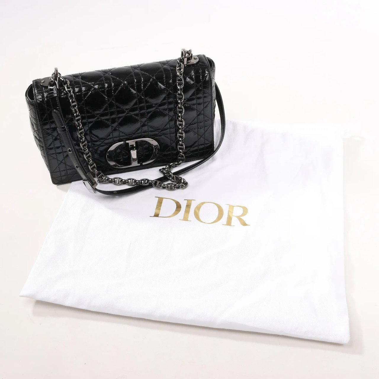 Dior Dior Caro Leather Chain Crossbody Bag in Black Zwart