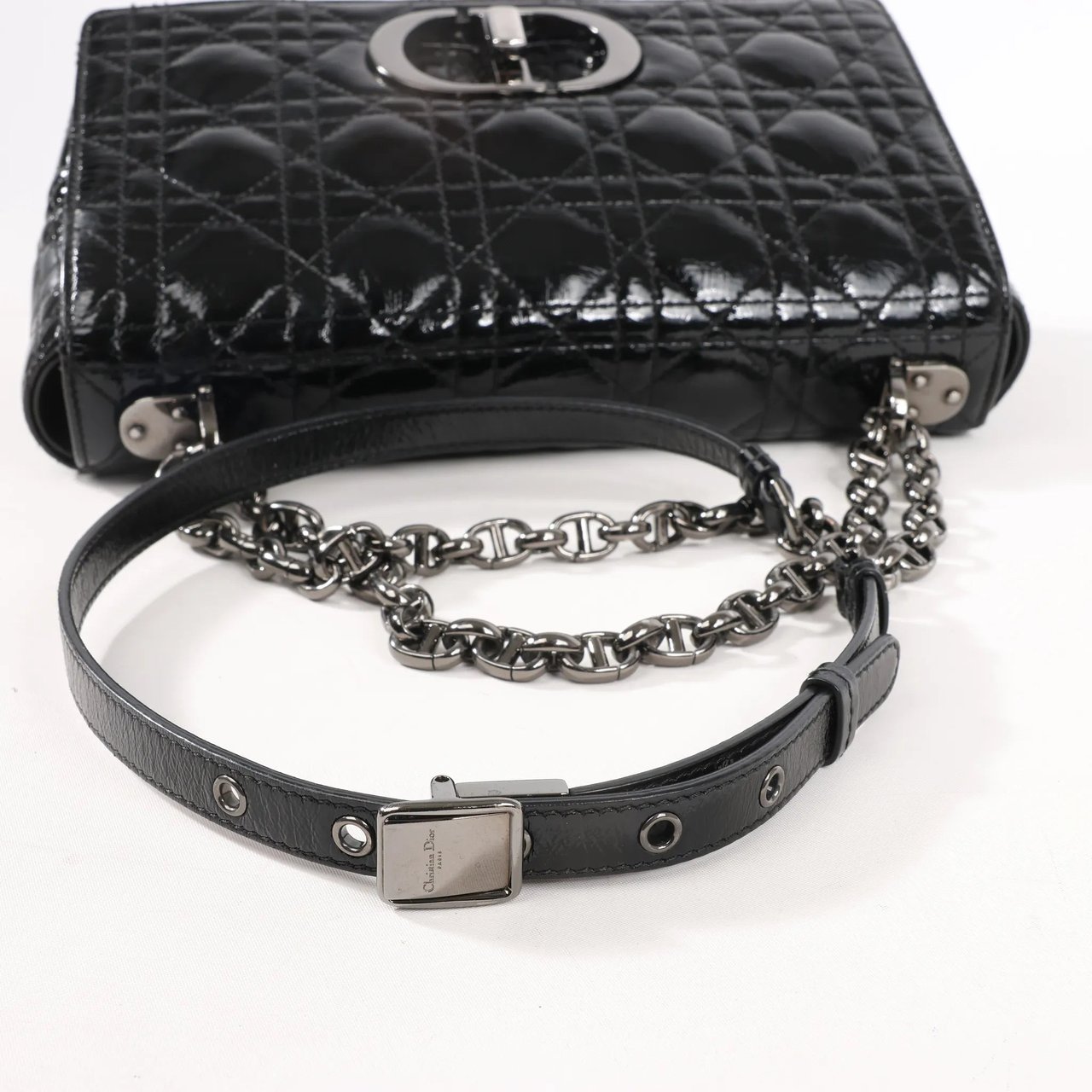 Dior Dior Caro Leather Chain Crossbody Bag in Black Zwart