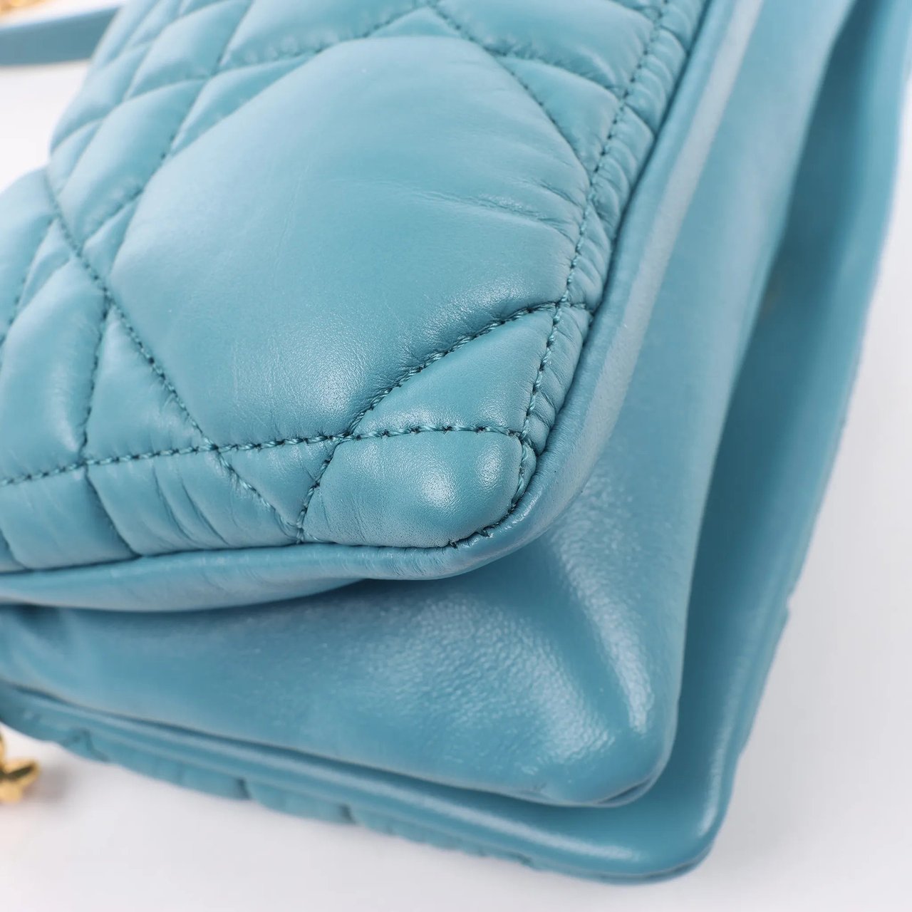 Dior Dior Caro Macrocannage Leather Chain Shoulder Bag in Blue Blauw