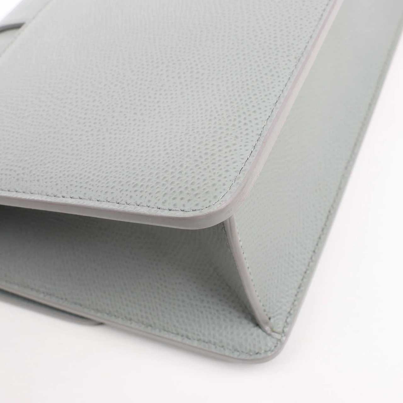 Dior Dior Montaigne 30 Leather Shoulder bag in Gray Grijs