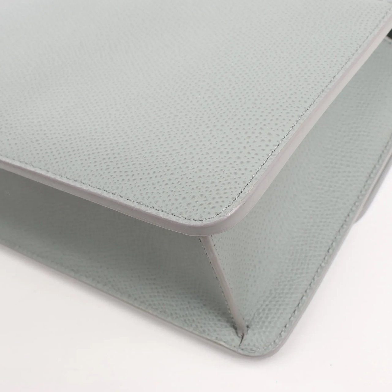 Dior Dior Montaigne 30 Leather Shoulder bag in Gray Grijs