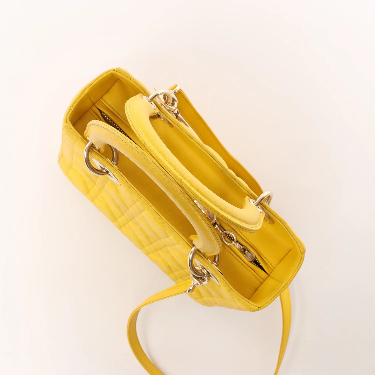 Dior Dior Lady Dior Cannage Leather 2Way Handbag in Yellow Geel