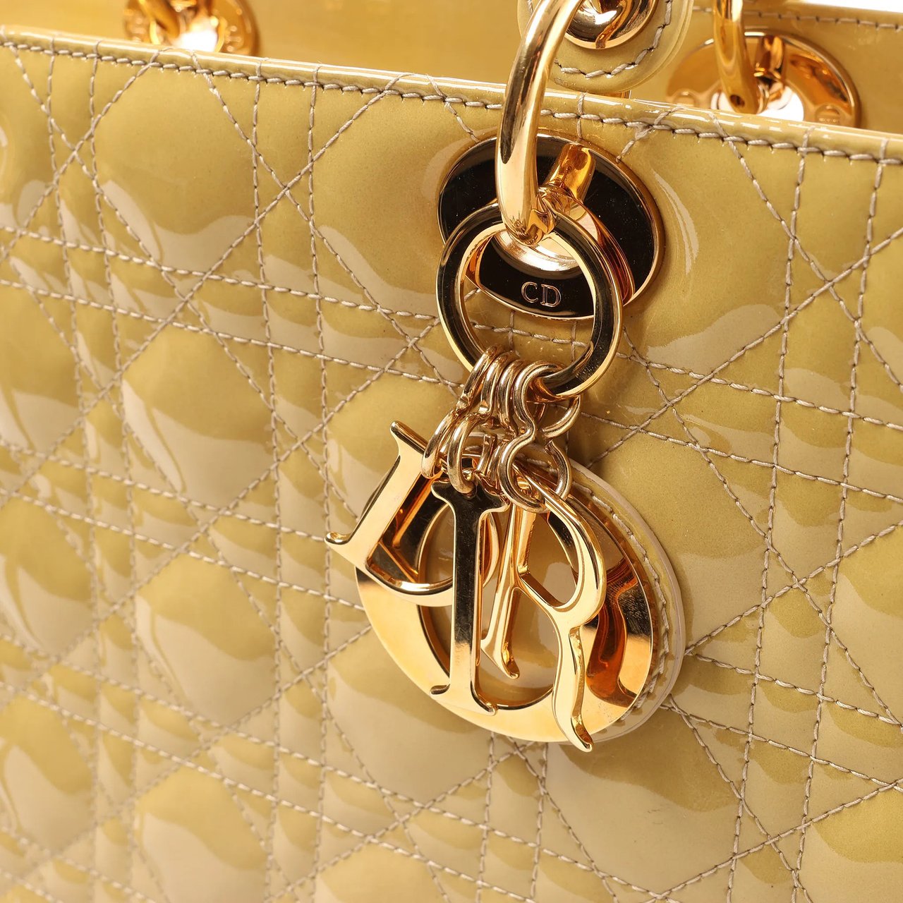 Dior Dior Lady Dior Patent Leather Cannage Large 2Way Handbag in Yellow Geel